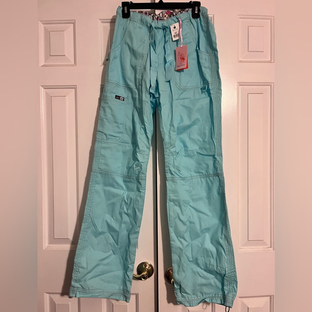 NWT Koi Lindsey scrub pants size Small Tall